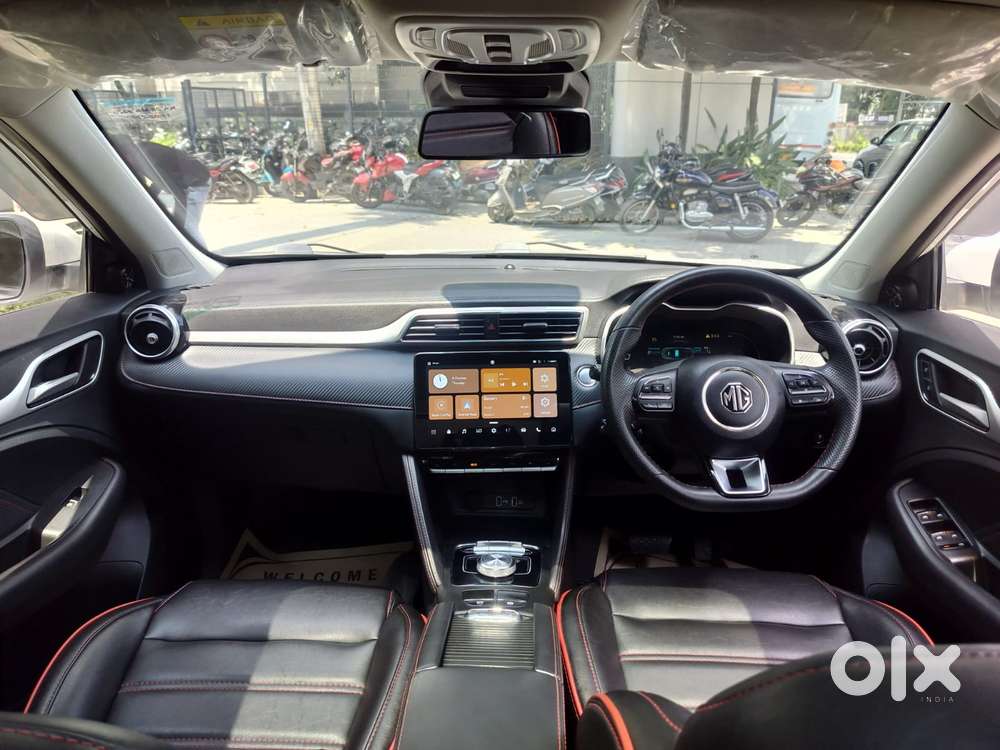 Mg Zs Ev Excite, 2025, Electric