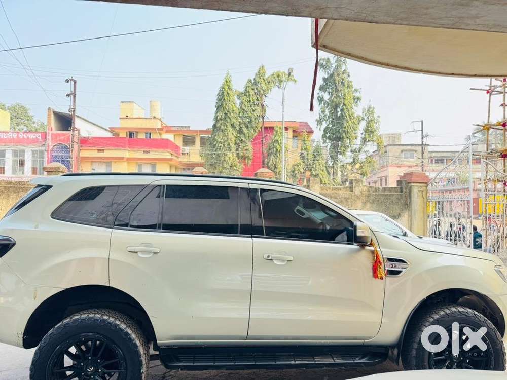 Ford Endeavour 2017 Diesel Well Maintained