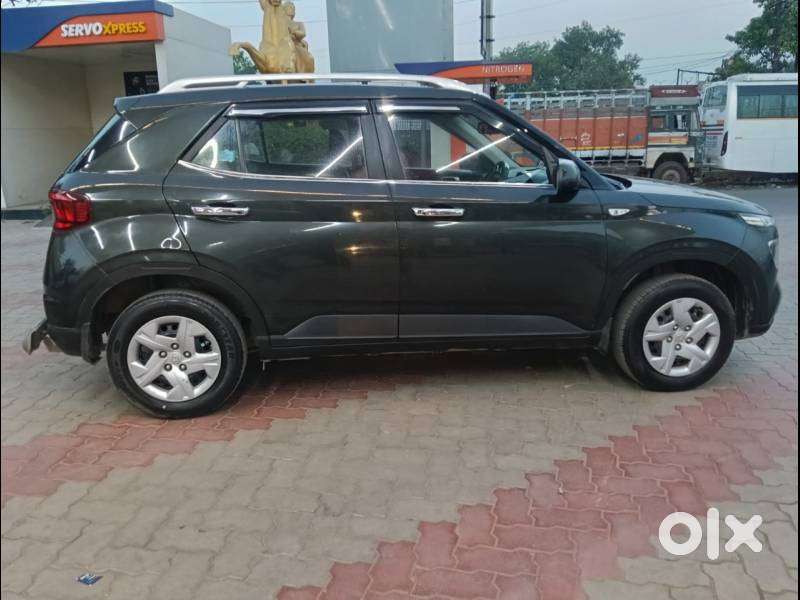 Hyundai Venue S 1.2 Petrol, 2021, Petrol