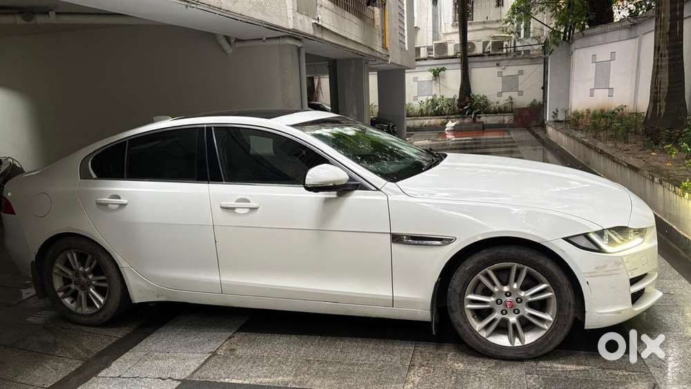 2017 Jaguar Xe Prestige Petrol Automatic