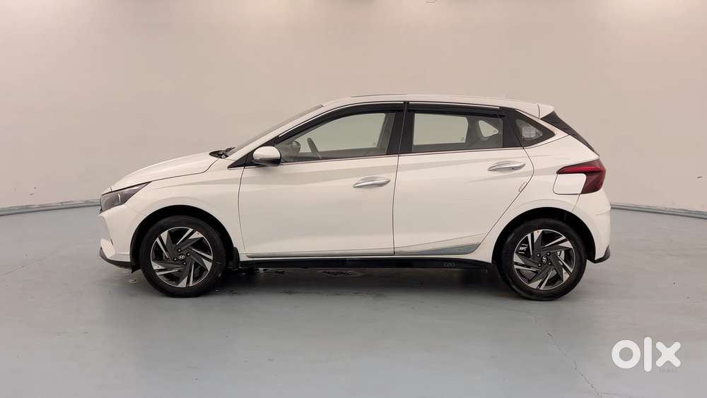 Hyundai New I20 1.2 Asta (o) Mt, 2022, Petrol