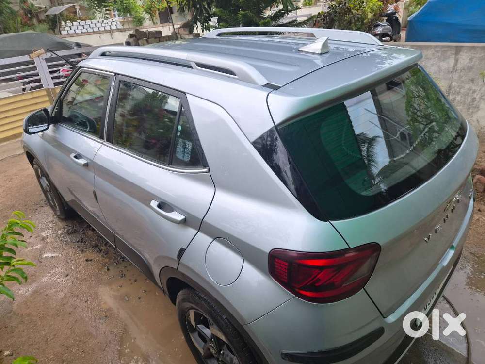 Hyundai Venue Turbo Dct 2020