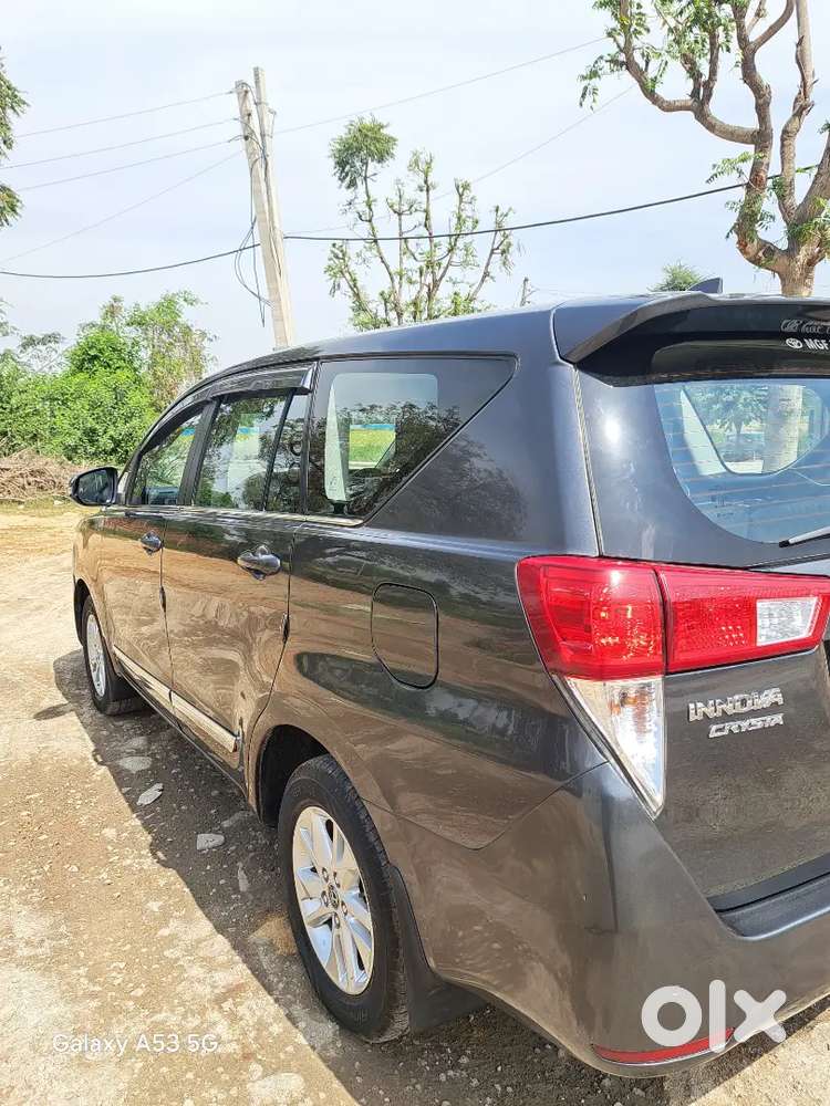 Toyota Innova Crysta 2020 Diesel 151000 Km Driven