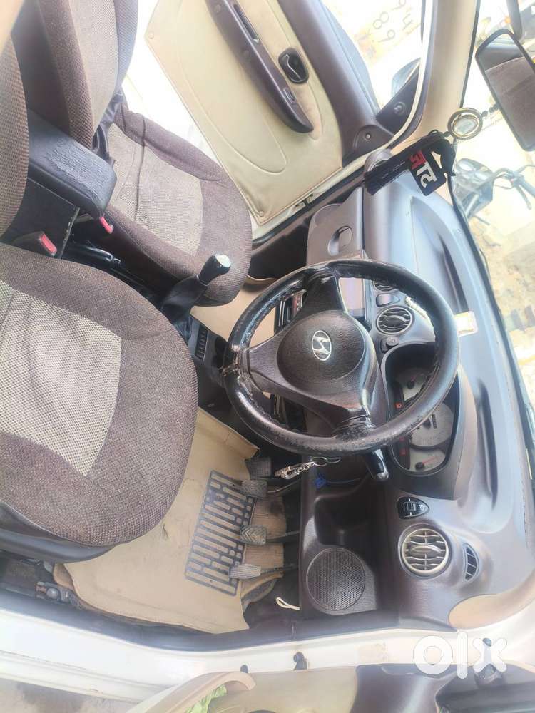 Cng Running Range 250 Km  One Cylinder Refill