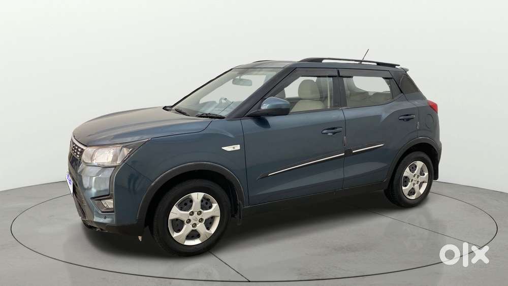 Mahindra Xuv300 1.2 W6 Amt Petrol, 2021, Petrol
