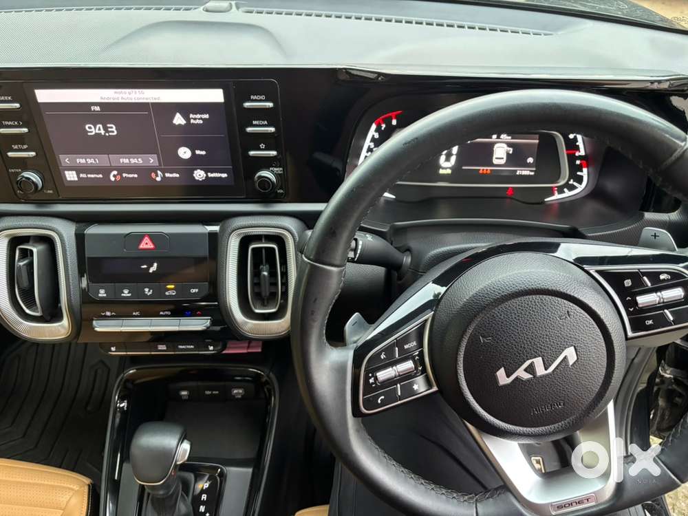 Kia Sonet Petrol 2024