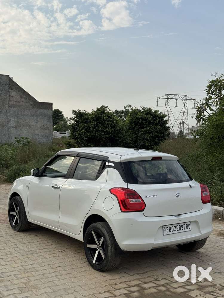 Maruti Suzuki Swift, 2021, Petrol