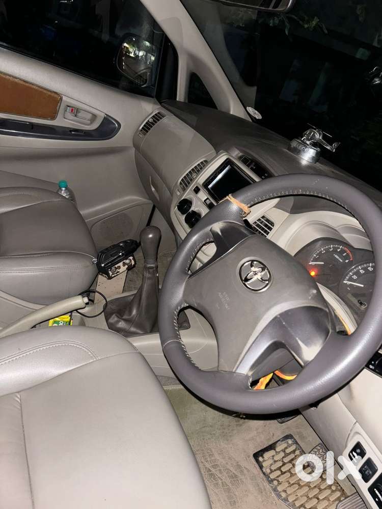 Toyota Innova 2014 Diesel Well Maintained