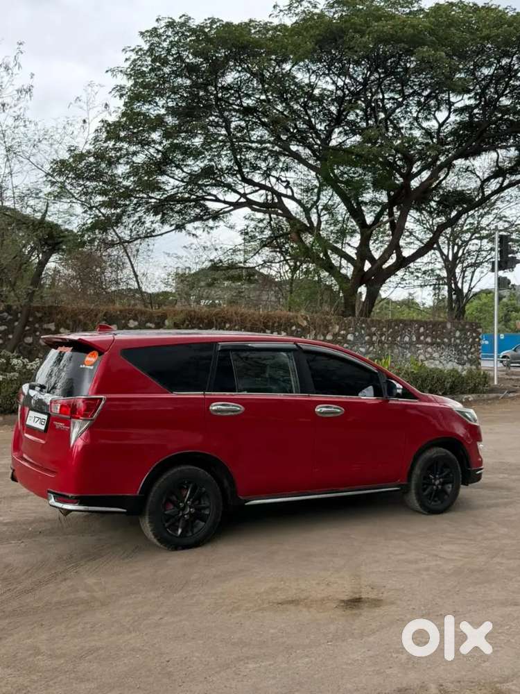 Crysta Touring Sport Diesel Automatic