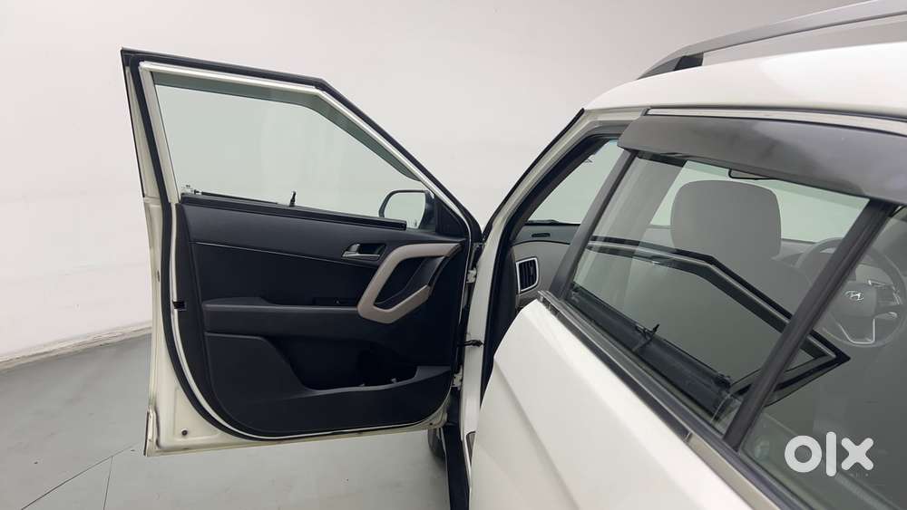 Hyundai Creta 1.6 Sx Plus Petrol At, 2018, Petrol