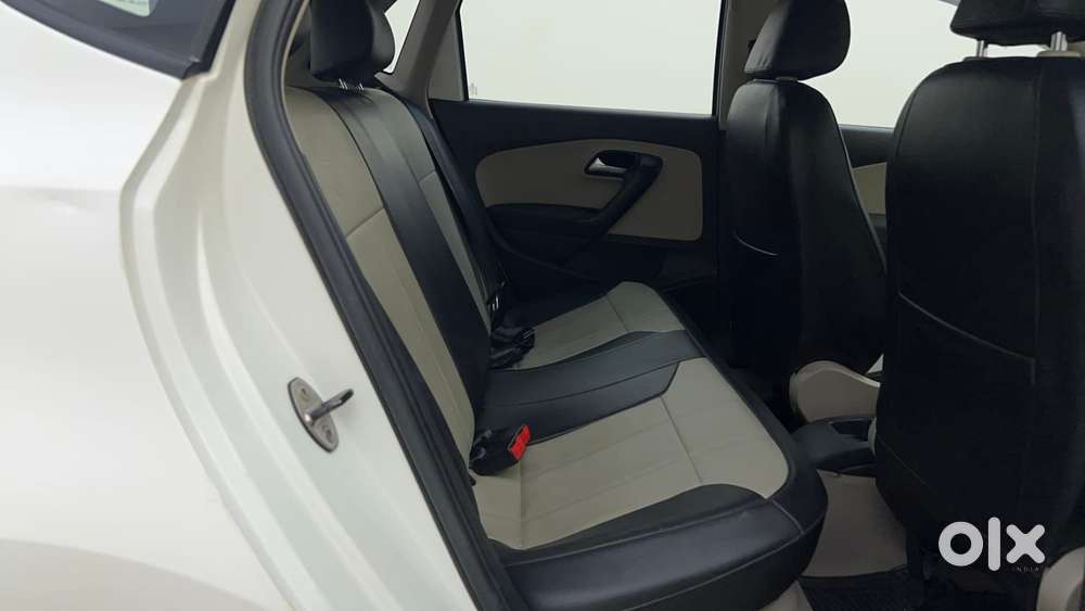 Volkswagen Polo Petrol Highline 1.2l, 2014, Petrol