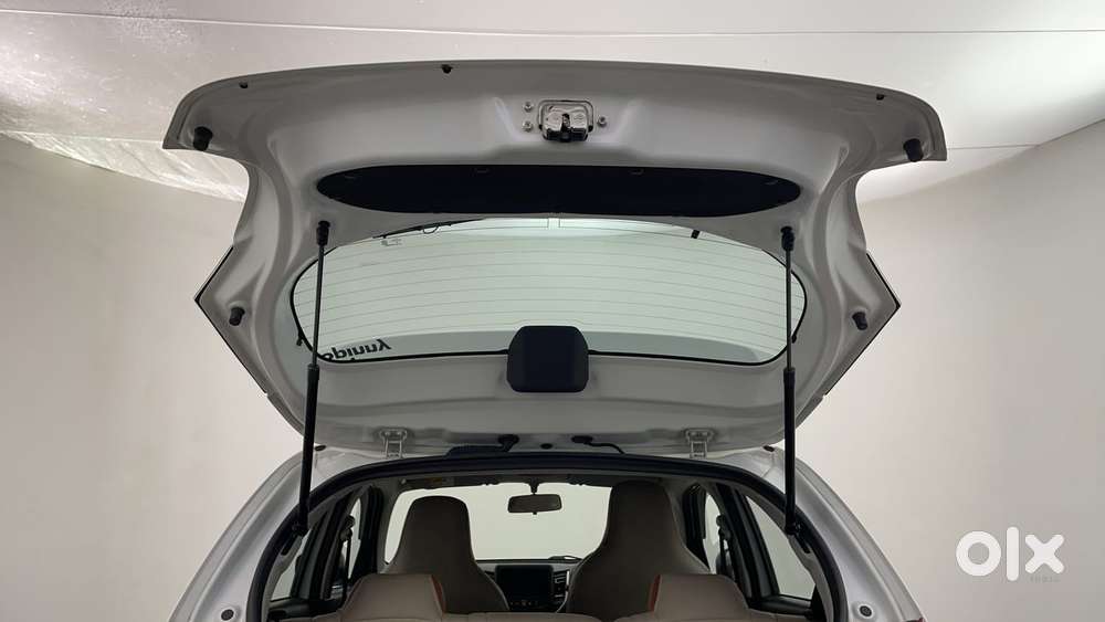 Maruti Suzuki Celerio 1.0 Zxi Plus Ags, 2022, Petrol