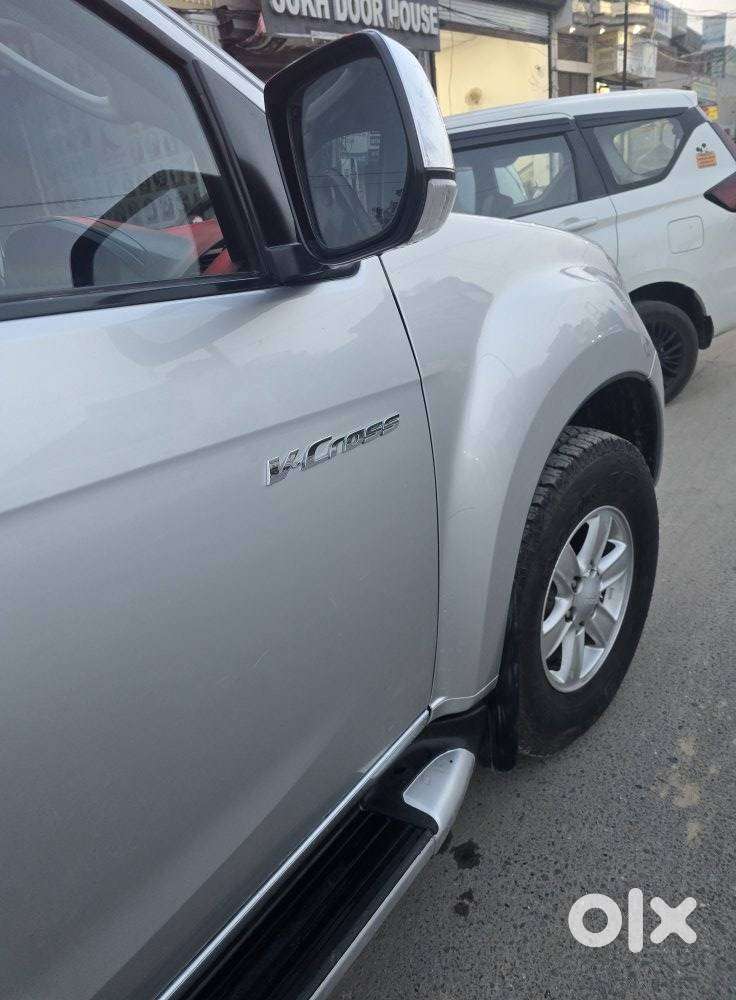 Isuzu D-max V-cross 4x4, 2019, Diesel