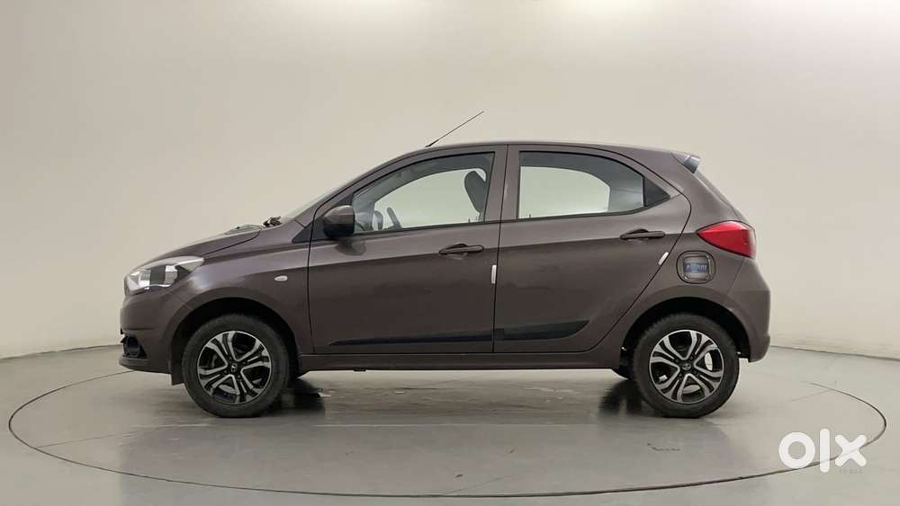 Tata Tiago Xza, 2019, Petrol