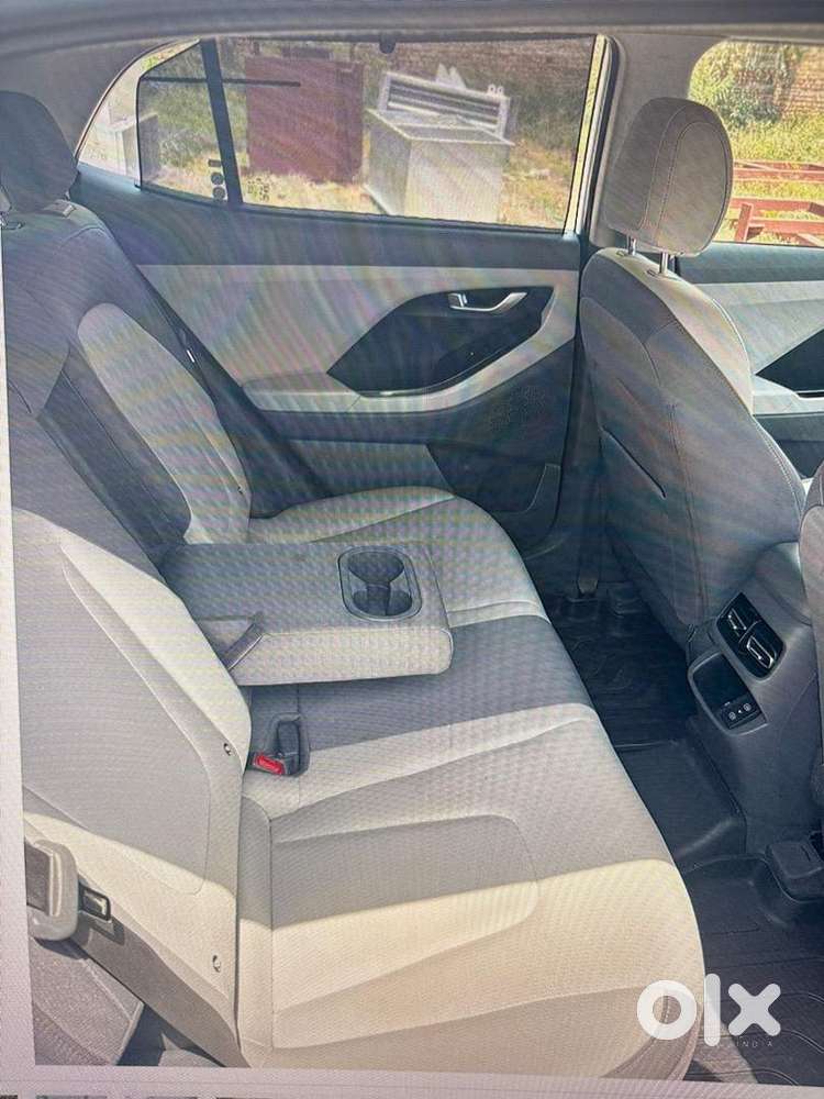 Hyundai Creta 2024 Diesel Well Maintained