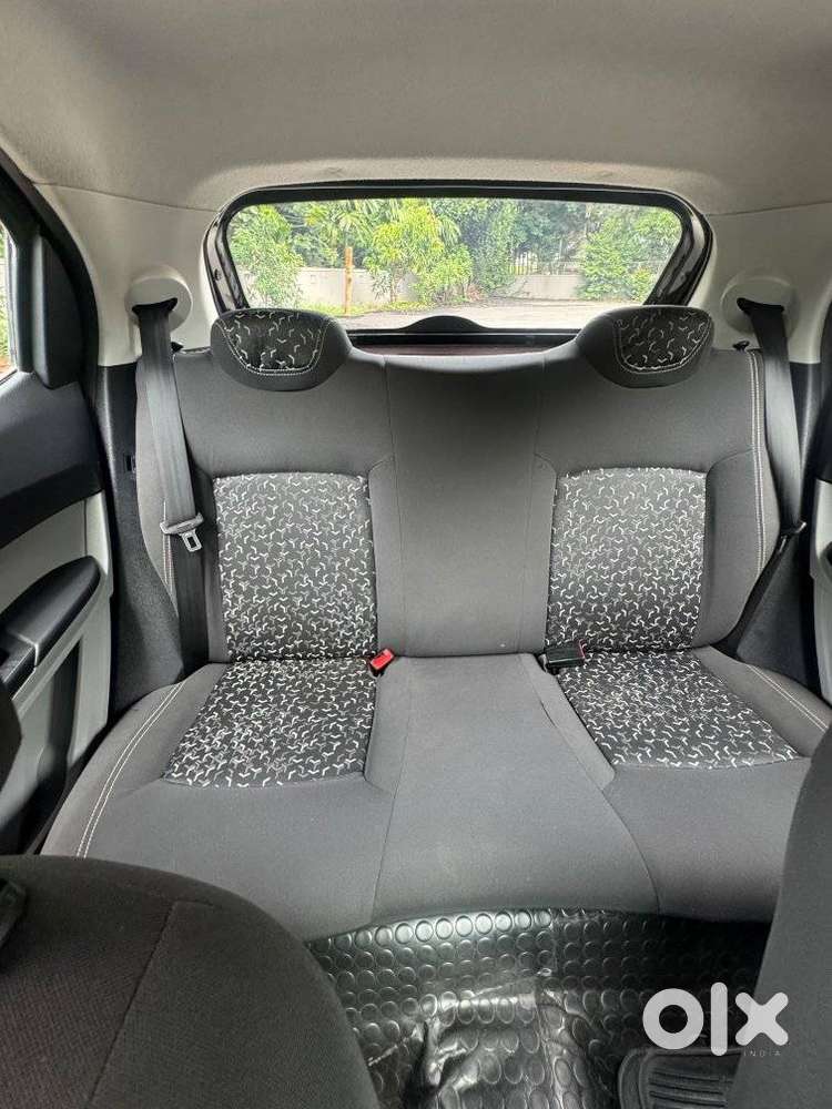 Tata Tiago, 2022, Petrol