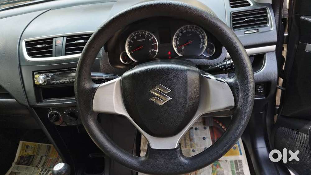 Maruti Suzuki Swift Vxi + Manual, 2014, Petrol