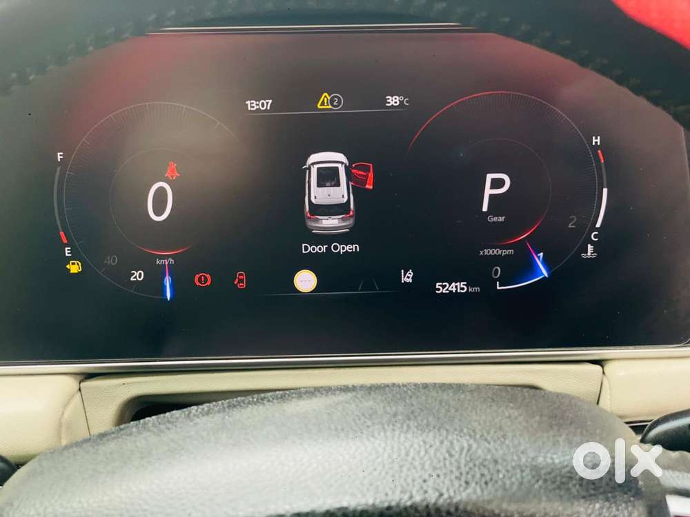 Mahindra Xuv700 2.2 Ax 7 Diesel At Luxury Pack Str, 2023, Diesel