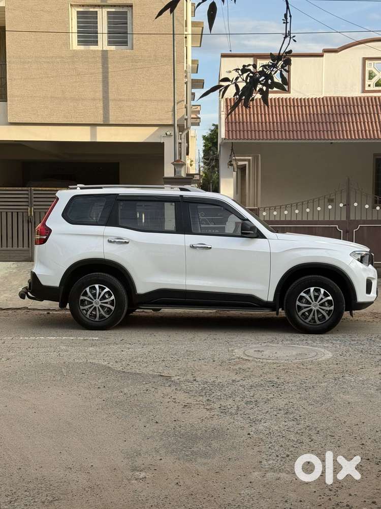 Mahindra Scorpio-n 2.2 Z2 Diesel Mt 7 Str, 2025, Diesel