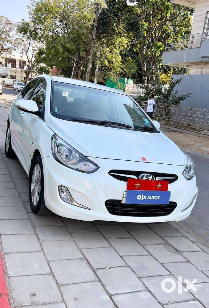 Hyundai Fluidic Verna 1.6 Vtvt Sx, 2012, Petrol