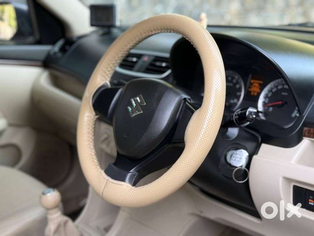 Maruti Suzuki Swift Dzire 1.3 Vxi, 2014, Petrol
