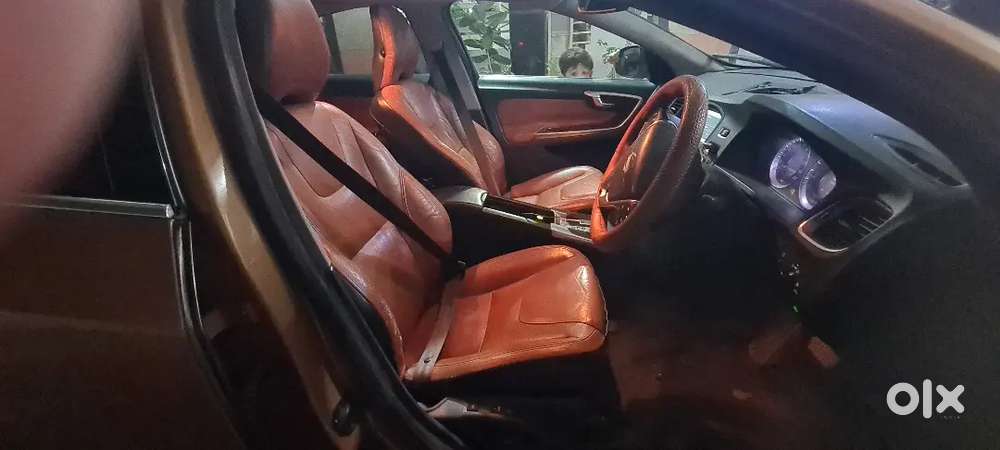 Automatic Luxury Car For Less Price