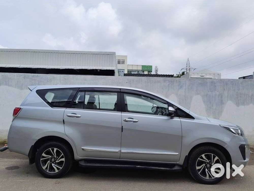 Toyota Innova Crysta 2.8 Gx At, 2021, Diesel