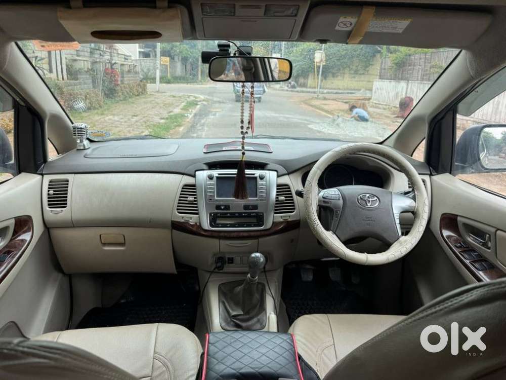 Toyota Innova 2.5 Vx 7 Str, 2014, Diesel