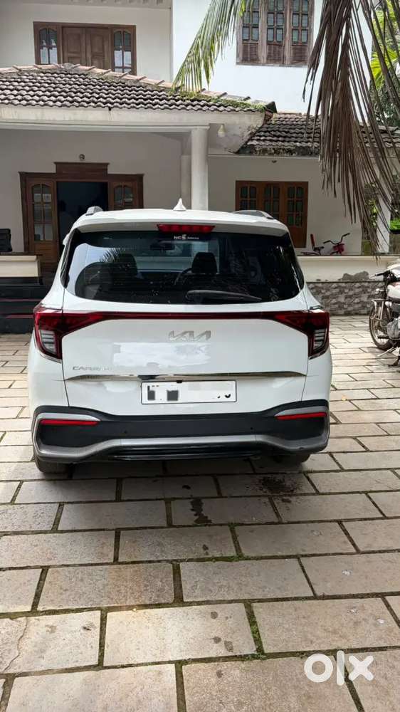 Kia Carens Diesel 2023 39000 Km Only Single Owner
