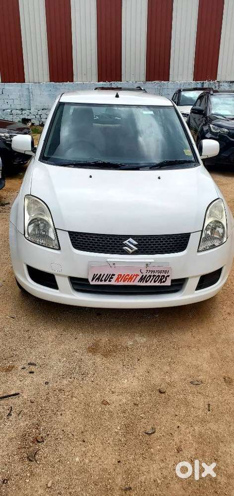 Maruti Suzuki Swift Dzire Ldi Bsiv, 2015, Diesel