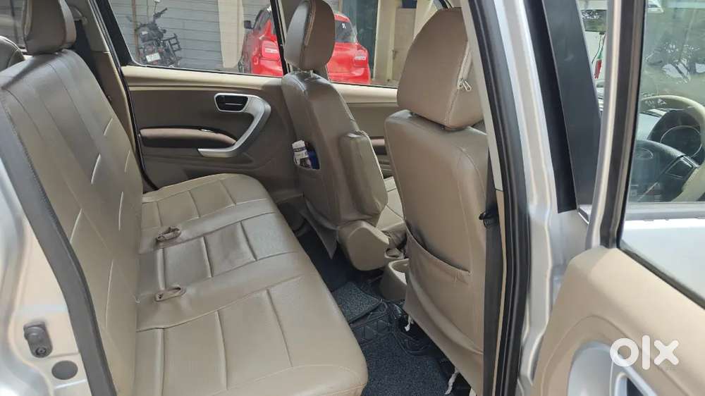 Mahindra Tuv 300 2015 Diesel Good Condition