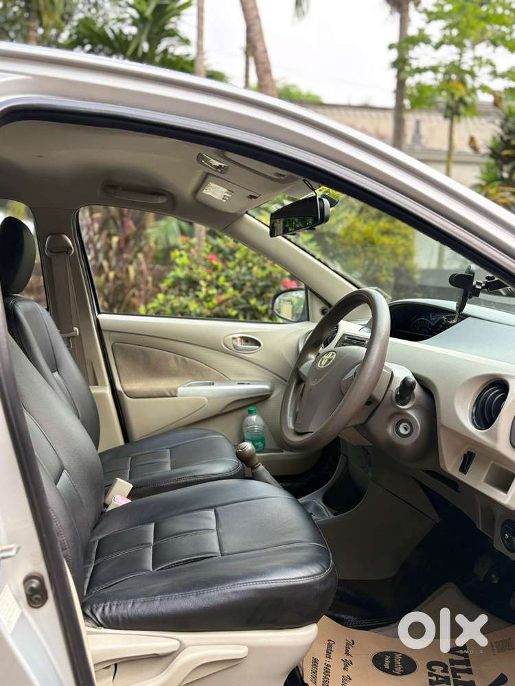 Toyota Etios Liva 2014-2016 V, 2016, Petrol