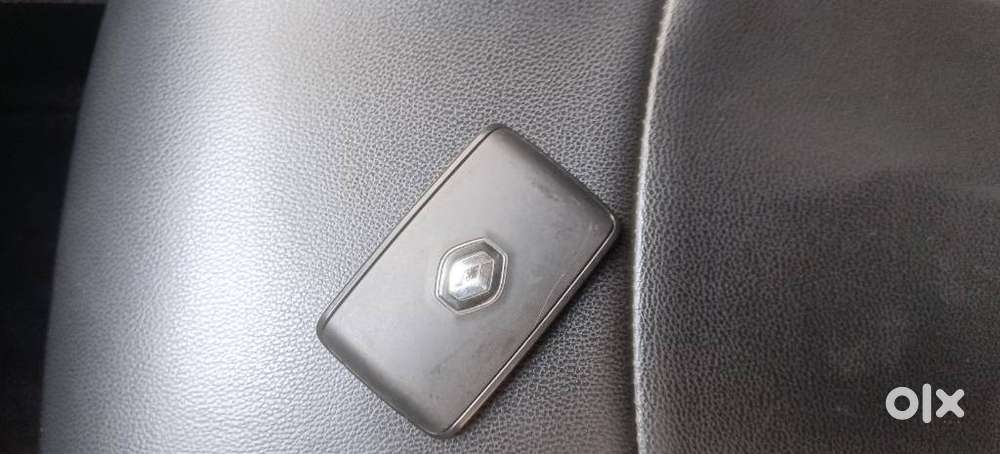 Renault Triber Rxz, 2019, Petrol