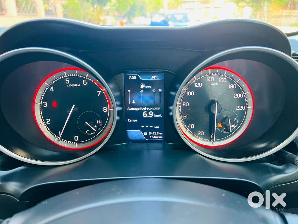 Maruti Suzuki Swift Zxi Plus, 2024, Petrol