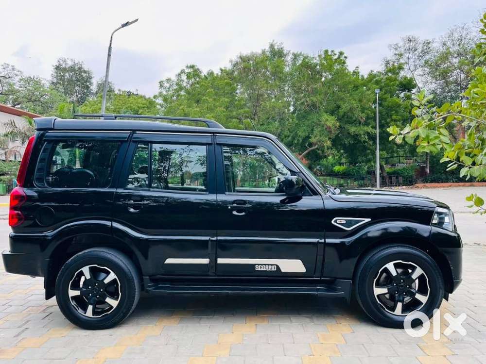 Mahindra Scorpio Classic 2.2 S 11 Mt 7 Cc, 2025, Diesel