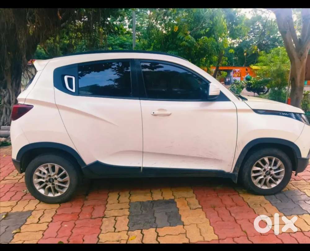 Mahindra Kuv 100 2016 Diesel 125000 Km Driven