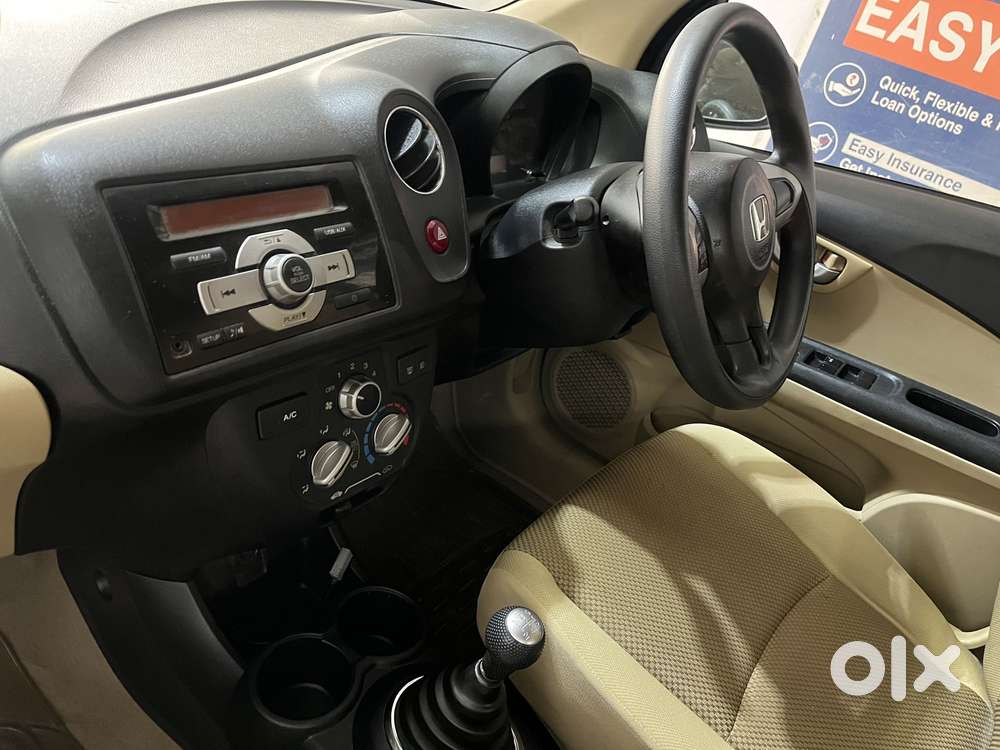 Honda Brio Vx Mt, 2015, Petrol