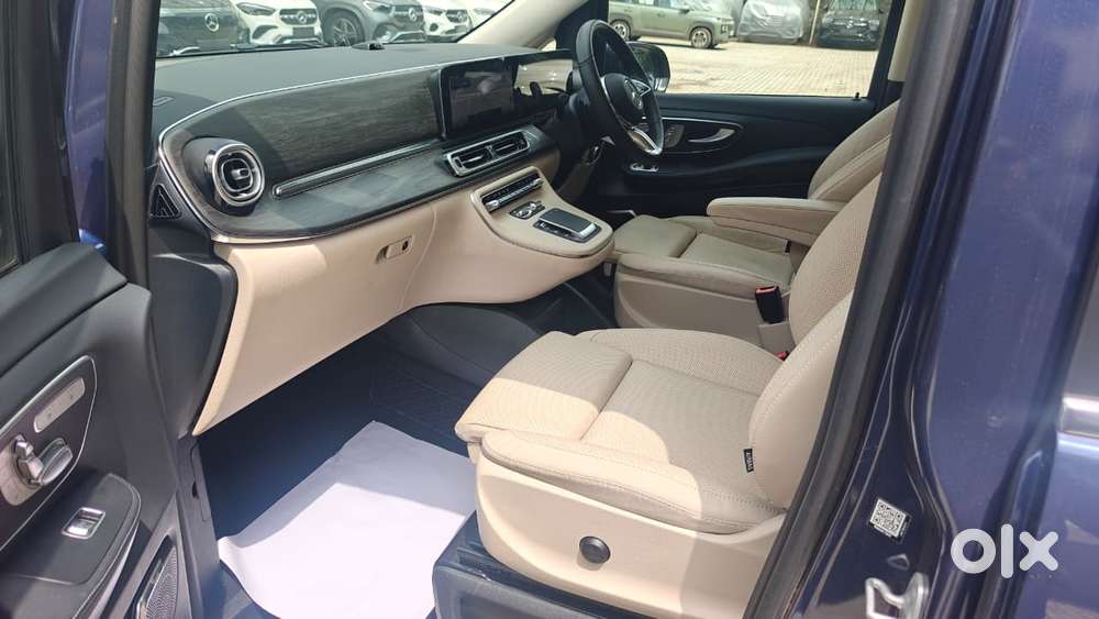 Mercedes-benz V-class 2.1 220 Expression Diesel At, 2025, Diesel