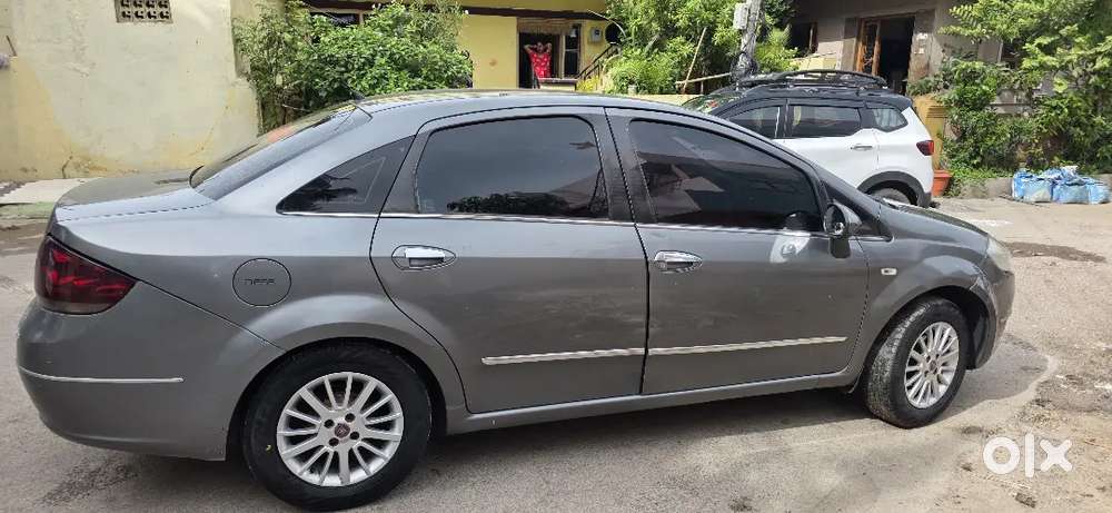 Fiat Linea Emotion 2011 Diesel Manual