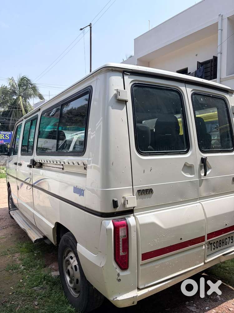 Tata Winger Luxury - Flat Roof (ac), 2020, Diesel