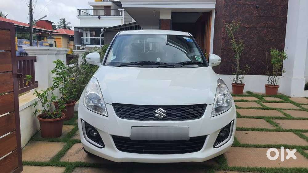 Maruti Suzuki Swift Vxi 1.2 Abs Bs-iv, 2015, Petrol