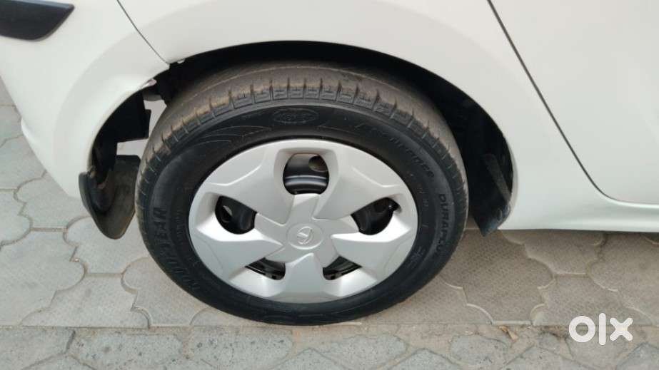 Tata Tiago Xz, 2017, Petrol