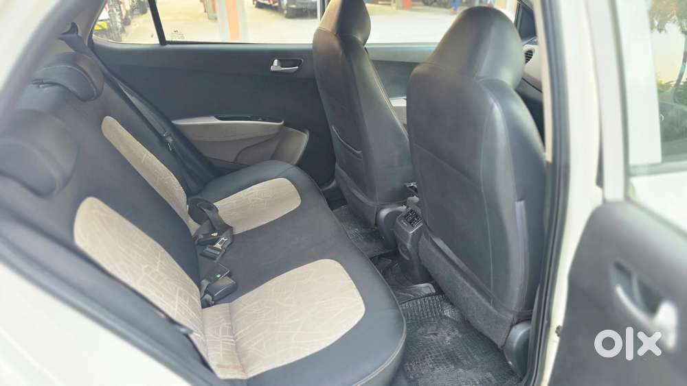 Hyundai Grand I10 Asta 1.2 At Vtvt, 2015, Petrol