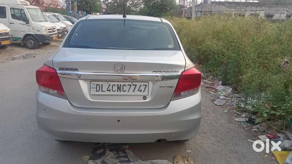 Honda Amaze 2013 Petrol 77000 Km Driven