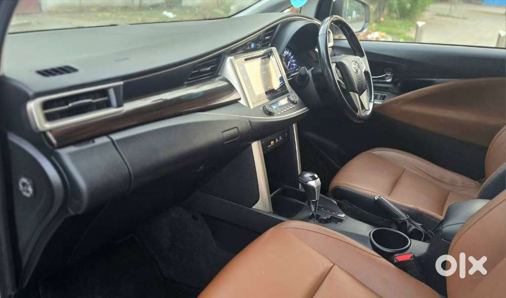 Toyota Innova Crysta [ ] 2.4 Zx At 7 Str, 2019, Petrol