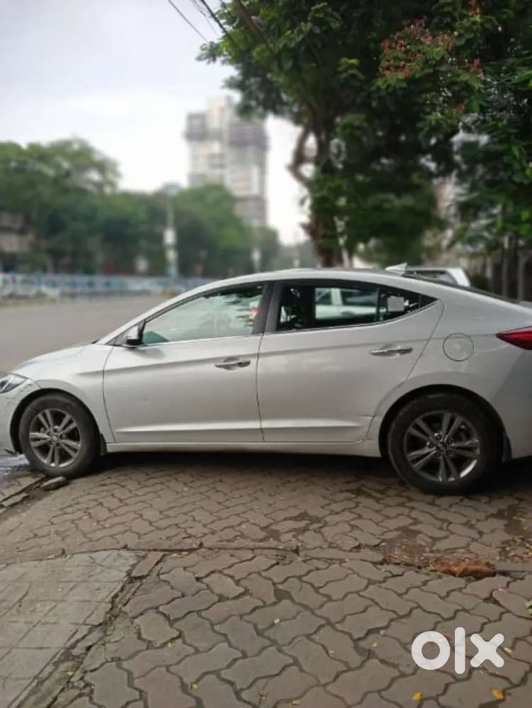 Hyundai Elantra 2018 Petrol Well Maintained