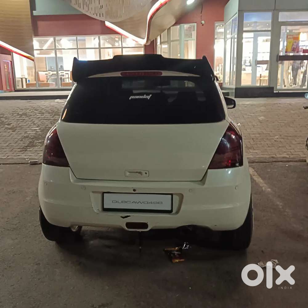 Maruti Suzuki Swift 2011