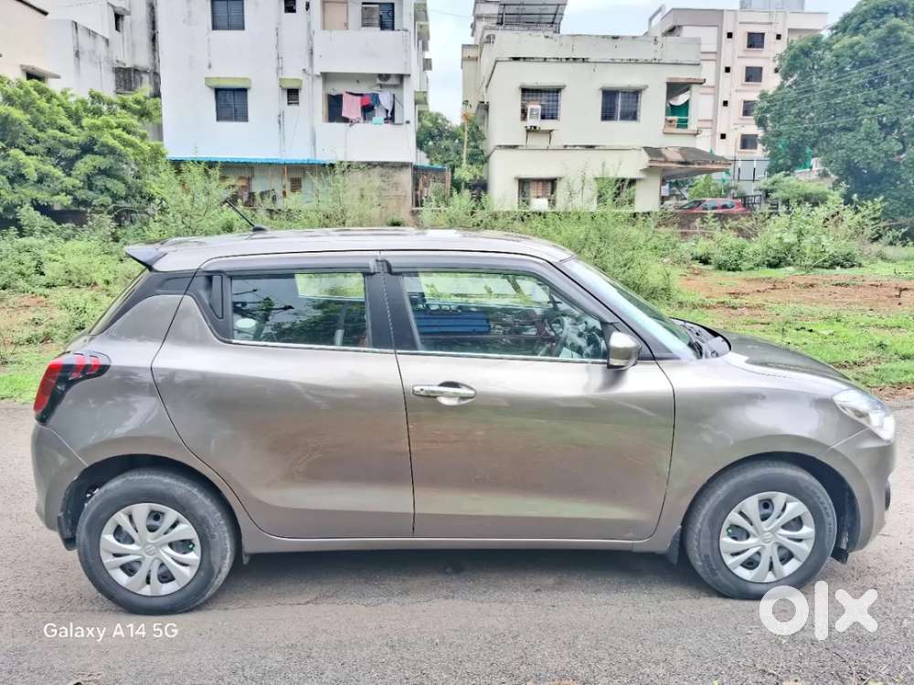 Maruti Suzuki Swift Vxi, 2021, Petrol