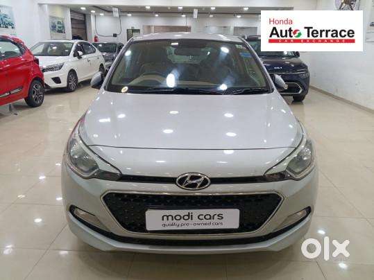 Hyundai I20 Sportz Petrol, 2017, Petrol
