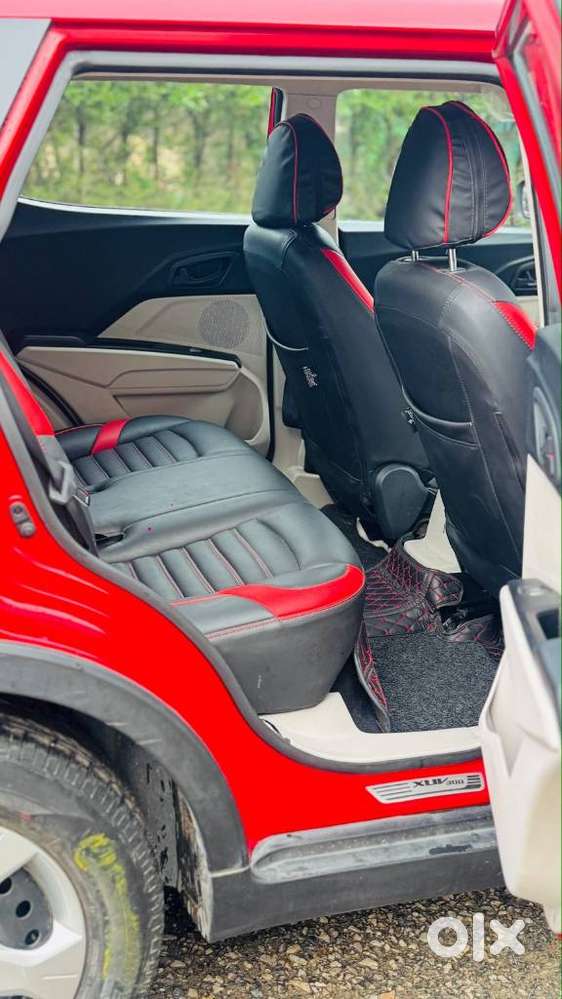 Mahindra Xuv300 W6, 2022, Petrol